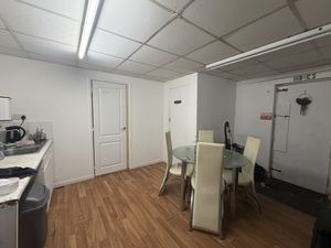 Photo 8- click for photo gallery